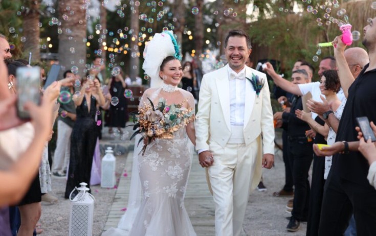 Nikah Şotlandiyada, toy 4 ay sonra Bodrumda oldu - Foto