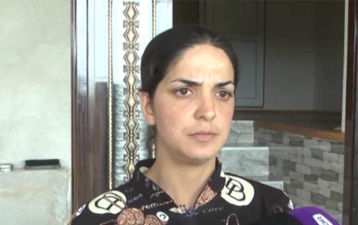 Nişanlanan 14 yaşlı qızın anası: "Atası sərxoş halda söz verib"