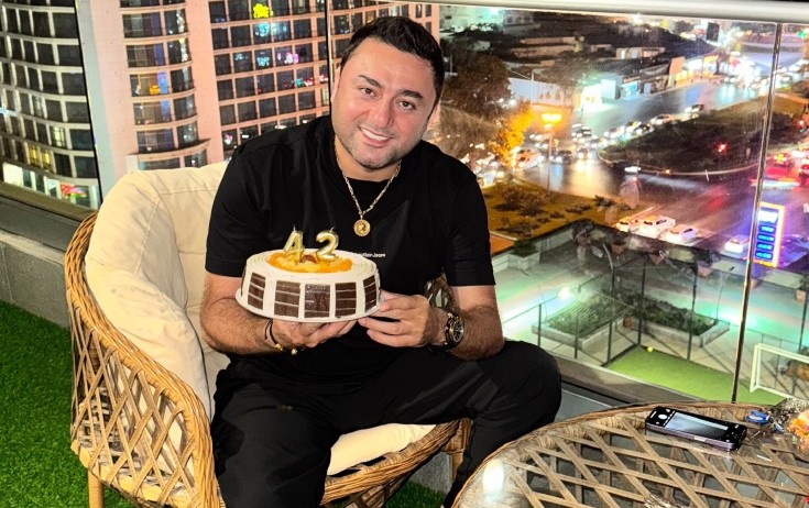 "Bu həyatı özünüz üçün yaşayın" - Fotolar