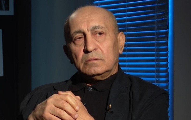 "Elə bir dövrdür ki, qaynayıb-qarışmaq problemə dönüb"