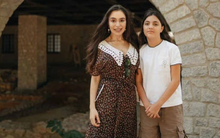 Leyla Əliyeva qızı ilə foto yayımladı