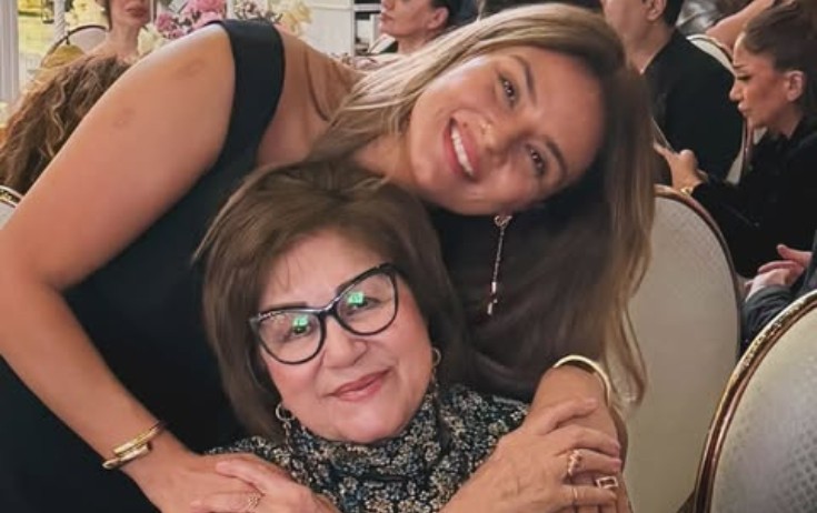 Kamilə Tamilla Ələkbərova ilə bir arada - Foto