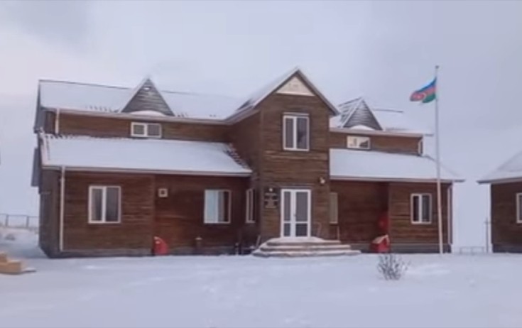 Qubaya 10 sm qar yağdı
