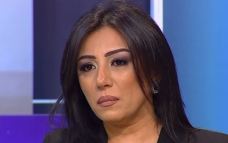 Səhnədə huşunu itirib yıxılıb - Video