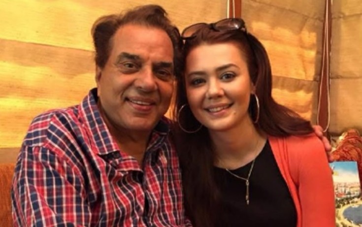 "Şaka" ilə fotosunu paylaşıb bunları yazdı