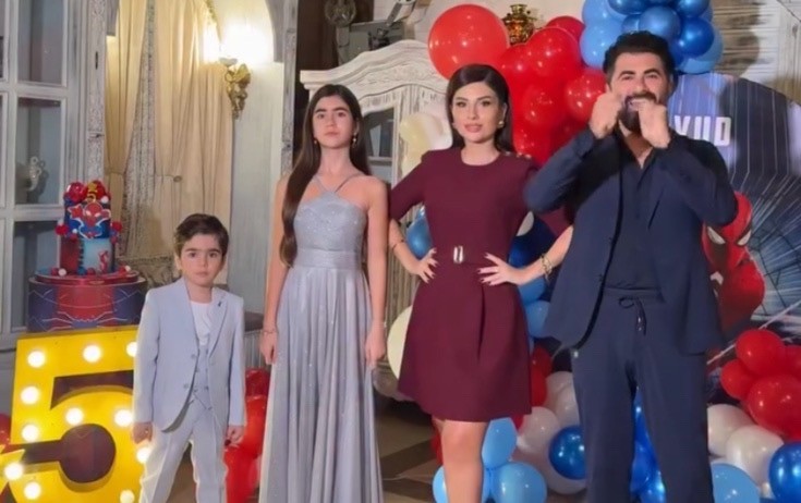 Zaur oğluna ad günü etdi - Video