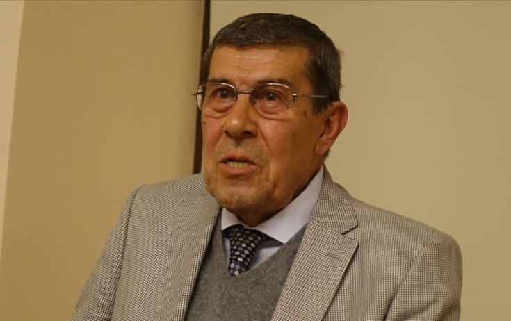 Zihni Göktay qocalar evində qalır
