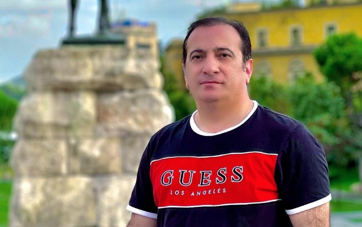 "23 ildir sənsizəm" - Foto