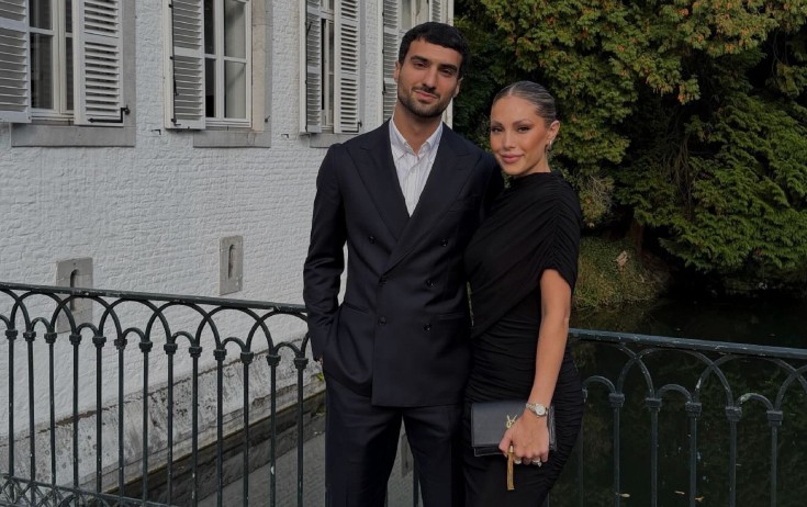 Mahir Emreli sevgilisi ilə... - Foto