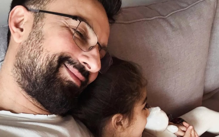 "Atalar, uşaqlarınıza vaxt ayırın" - Tarkan