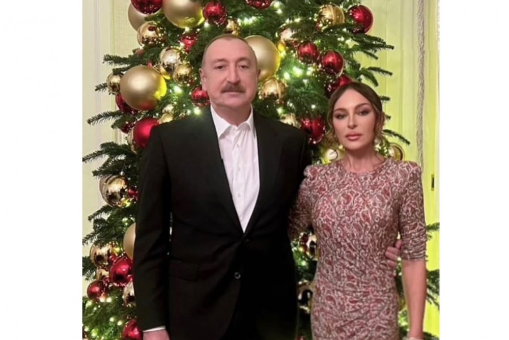 Mehriban Əliyevadan Yeni illə bağlı paylaşım - Foto