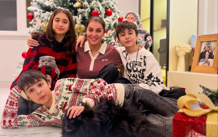 Sevinc övladları ilə kamera qarşısına keçdi - Foto