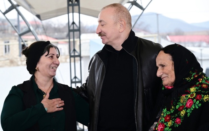 Prezident Ağdərə sakinləri ilə görüşündən paylaşım etdi