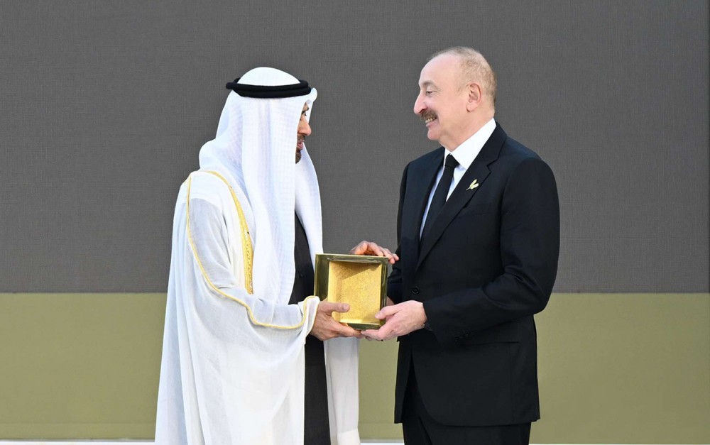 İlham Əliyevə "Zayed İnsan Qardaşlığı Mükafatı" verildi - Fotolar