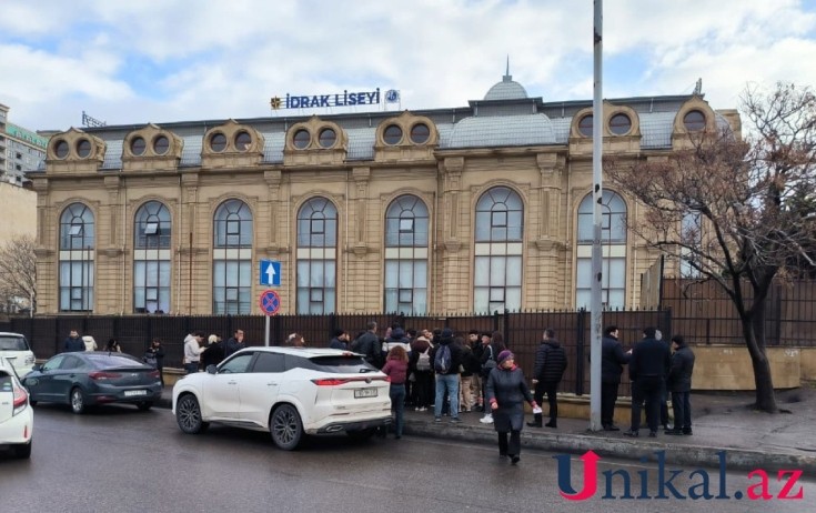 Bakıda şagird müəllimi güllələdi
