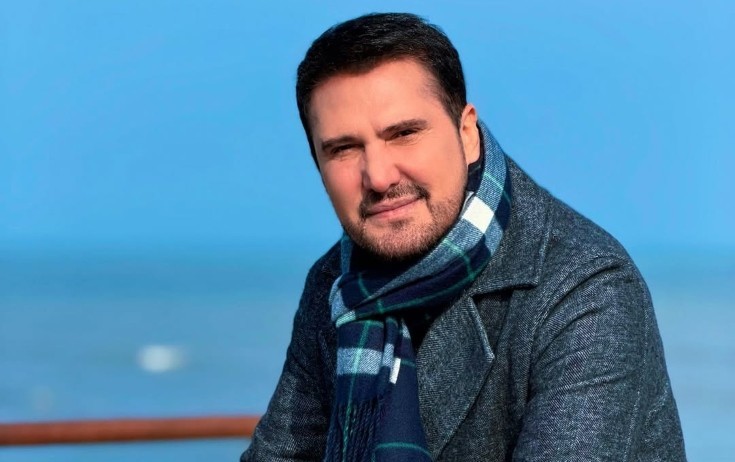 "Bu dəlilərin əlindən sosial şəbəkəyə girə bilmirəm"