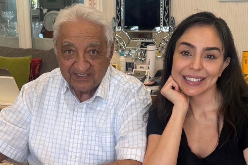 Leyla Əliyevadan babasına ad günü təbriki - Foto