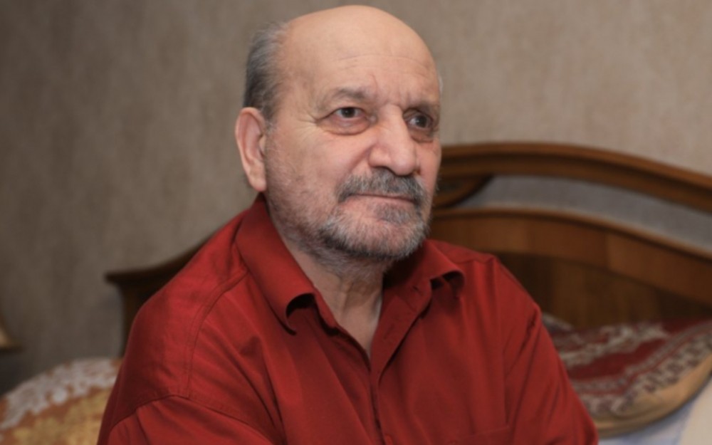 Xalq artistinin kürəkəni dələduzluqda ittiham olunur