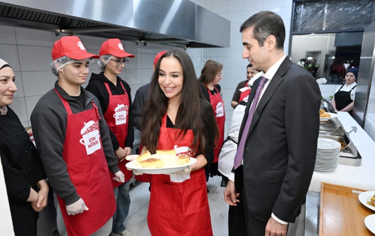 Leyla Əliyeva iftar məclisində - Fotolar