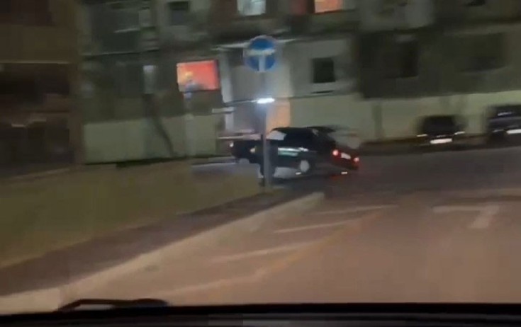 Bakıda avtoxuliqanlıq edib “TikTok”da paylaşdı, həbs olundu - Video