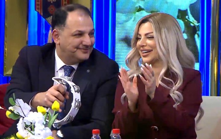 İllərdir küsülü olan Vüqar və Əminə barışdı - Video