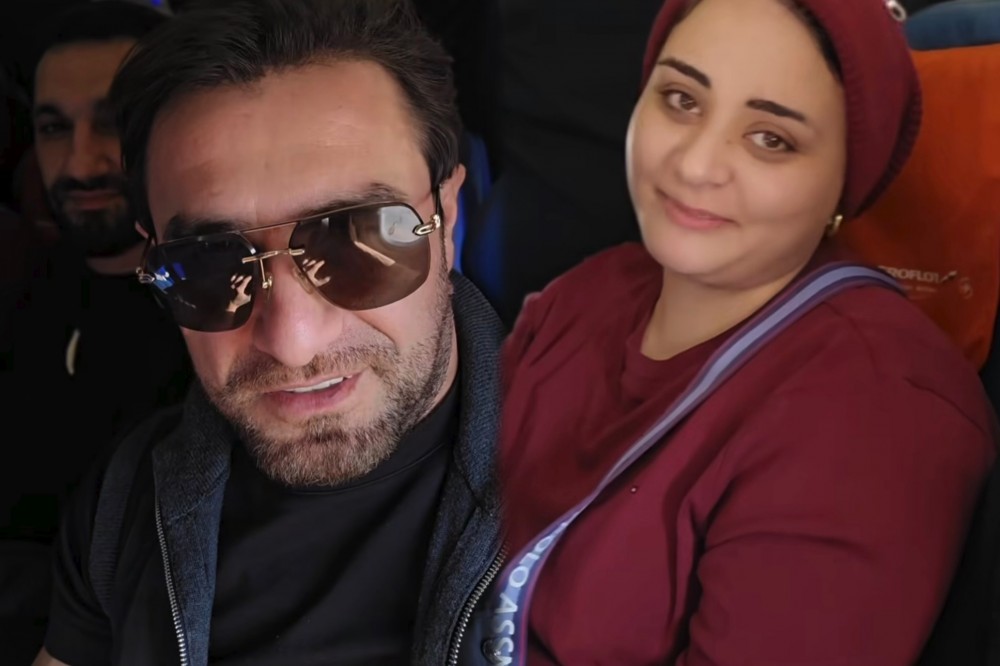 Müğənnilərin olduğu təyyarə qəza enişi etdi - Video