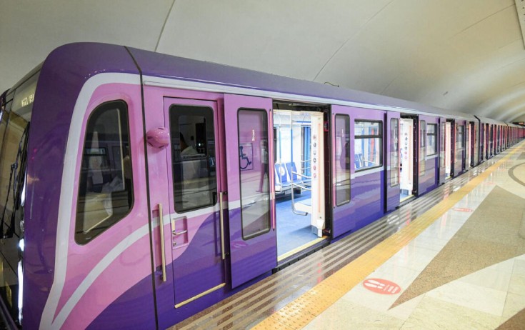 Bakı metrosuna giriş bağlandı - Yenilənir