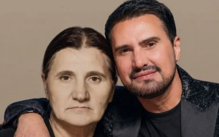 Mərhum anasını bu sözlərlə yad etdi - Fotolar