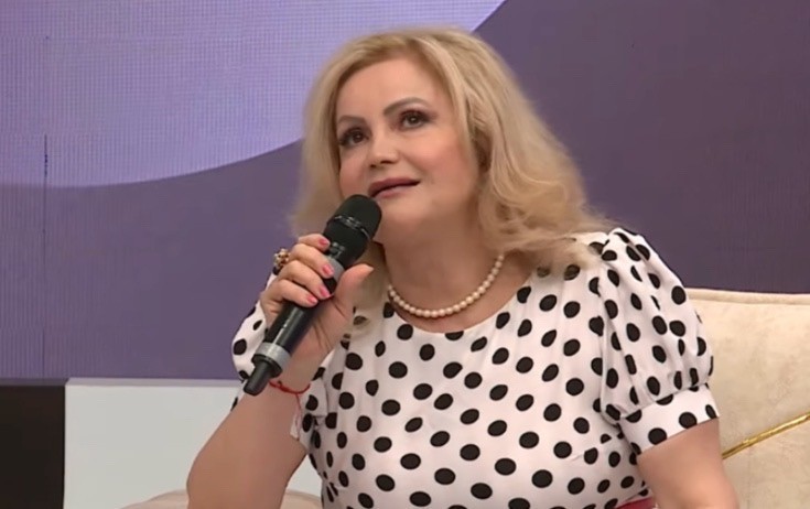 "Aparıcı düzgün danışa bilmir, deyir birnömrəyəm"