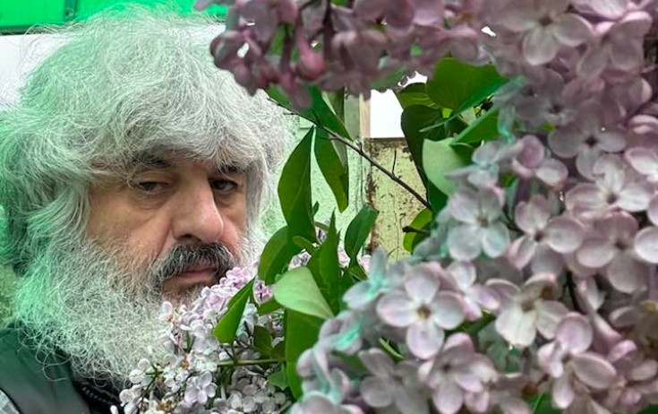 "Çəkilmişəm tənhalığa..." - Fotolar