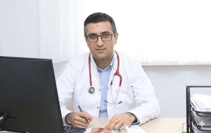 Azər Əhmədovdan işdən çıxarılması ilə bağlı paylaşım
