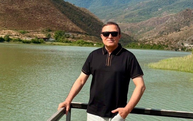Mənsum İbrahimov bu yolla formada qalır