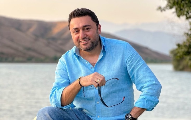 "Adımdan yalan danışıb, camaatı üstümə qaldırmayın"