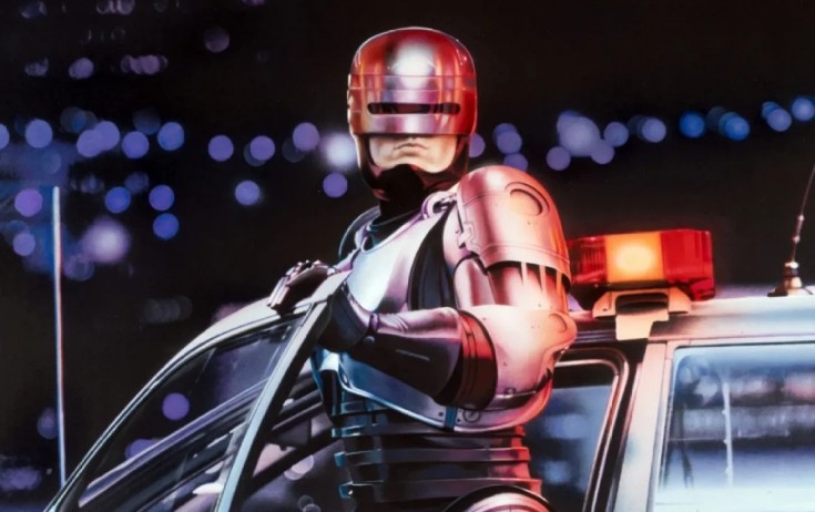 "Robokop" qayıdır