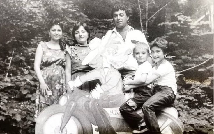 Xalq artisti 40 il əvvəl İsa bulağında